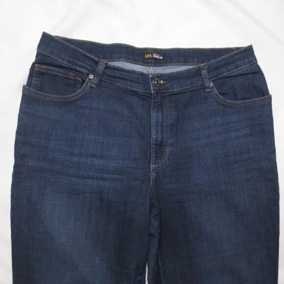 LEE womens JEANS blue STRAIGHT LEG relaxed fit MID-RISE denim SIZE 14 SHORT - Picture 3 of 10